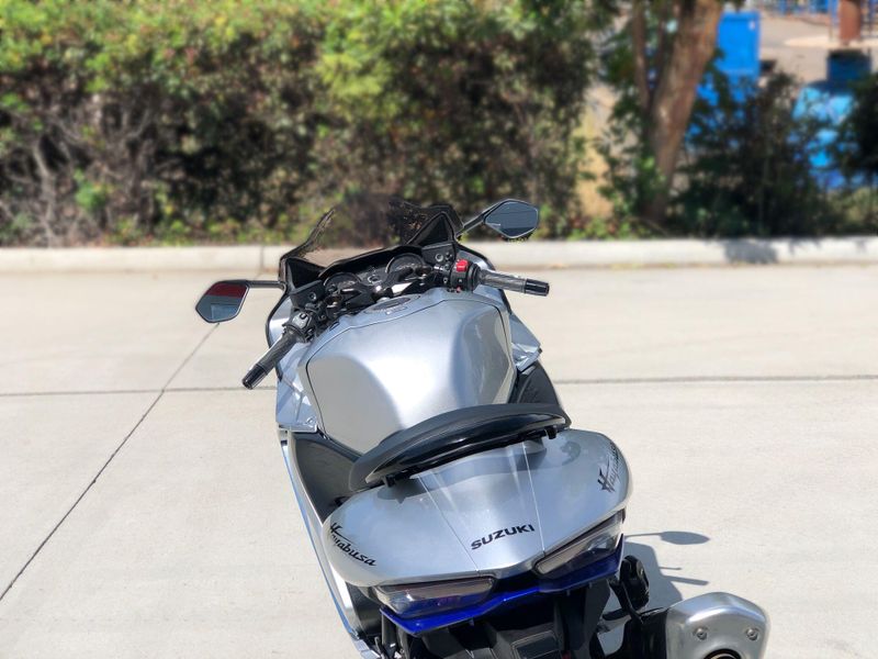 Used 2025 Suzuki HAYABUSA CA Image 25