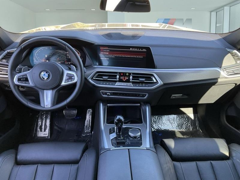 2022 BMW X6 xDrive40iImage 29