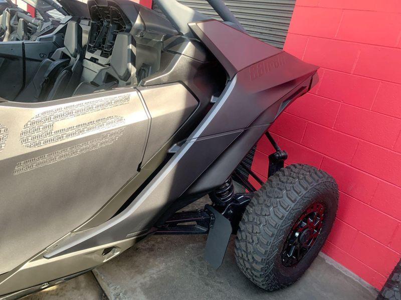 New 2025 Can-Am MAVERICK R MAX X RS 999T DCT Image 14
