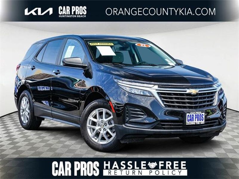 2022 Chevrolet Equinox LSImage 1