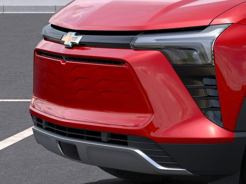 New 2025 Chevrolet Blazer EV AWD LTImage 13