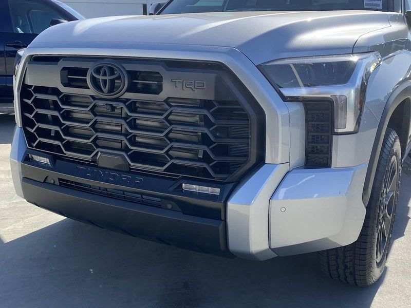 2025 Toyota Tundra LimitedImage 7