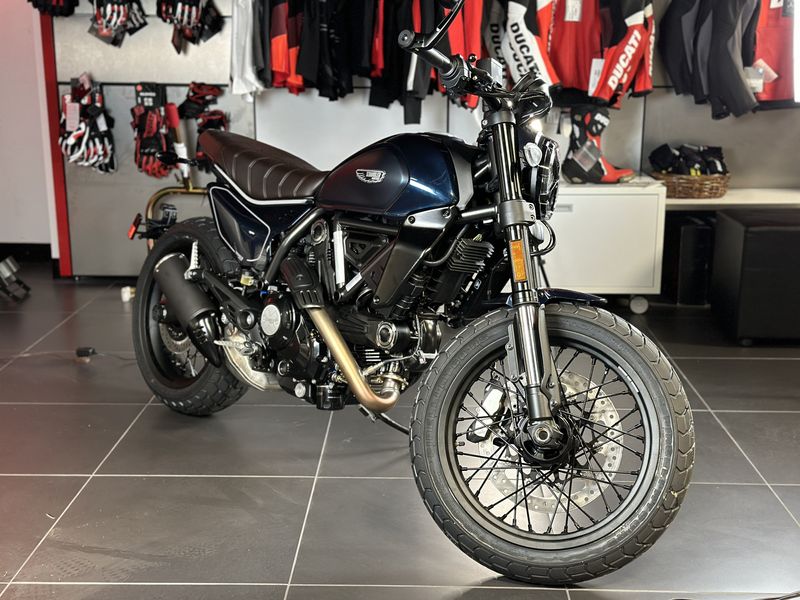 2025 Ducati SCRAMBLER NIGHTSHIFT Image 1