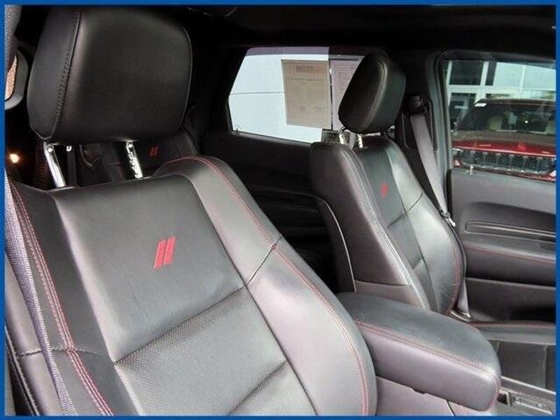 2022 Dodge Durango R/T photo 8