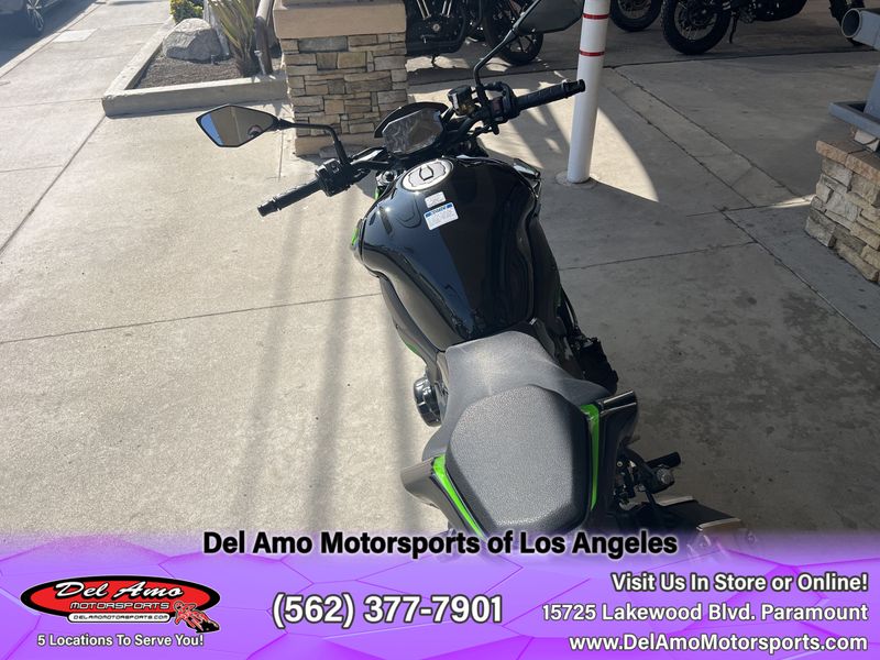 2024 Kawasaki ZR900MRFNL-BK2  in a METALLIC SPARK BLACK/METALLIC MATTE GRAPHENESTEEL GRAY/CANDY LIME GREEN exterior color. Del Amo Motorsports of Los Angeles (562) 262-9181 delamomotorsports.com 