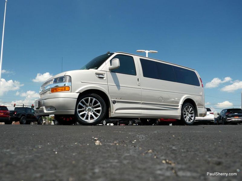 Used 2019 Chevrolet Express 2500 Image 14