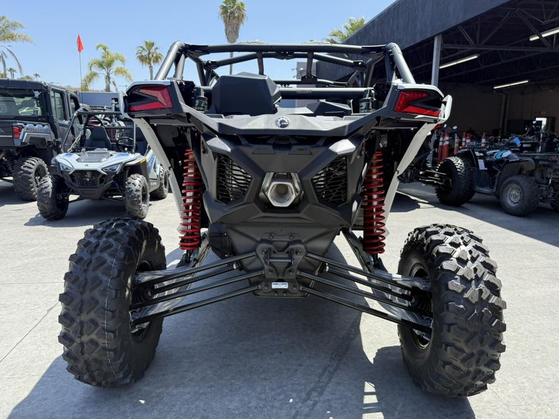 2025 Can-Am MAVERICK X3 MAX RS TURBO Image 11