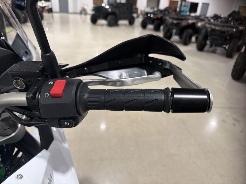 New 2026 Kawasaki KLE500 SE ABS Image 24