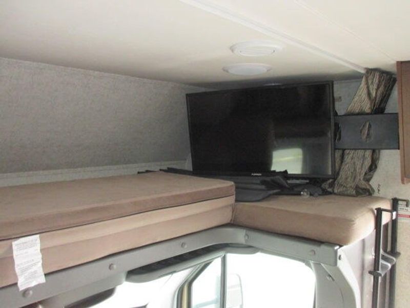 Used 2016 Mercedes-Benz Sprinter 3500 Chassis Image 13