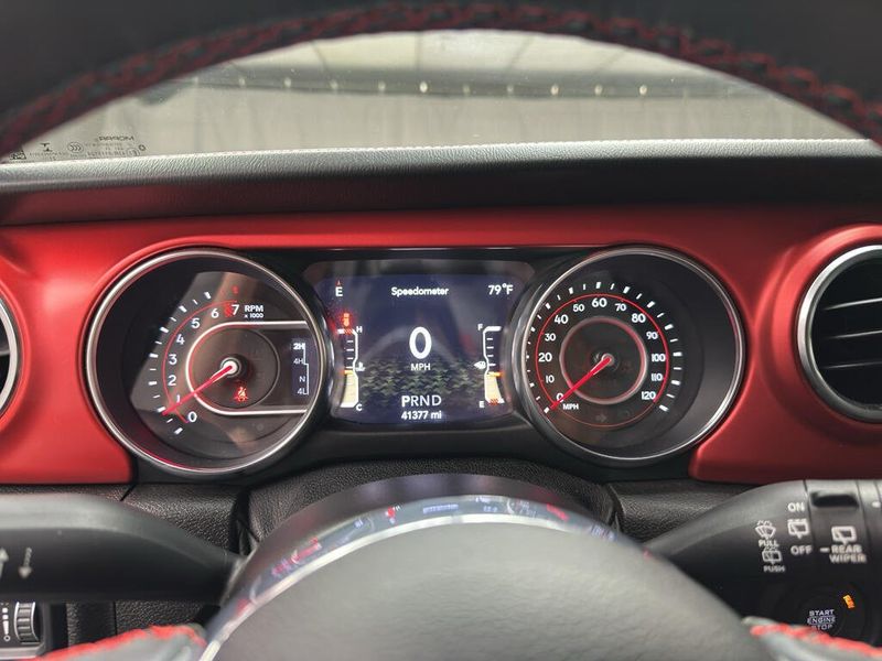 Used 2021 Jeep Wrangler Unlimited RubiconImage 10