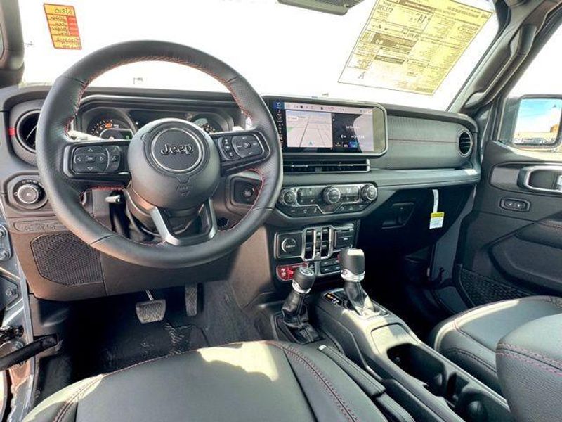 New 2026 Jeep Wrangler 4-door Moab 392Image 9
