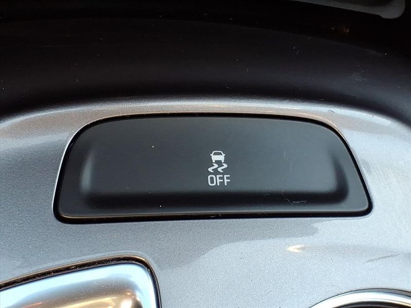 Used 2022 Chevrolet Malibu LTImage 24