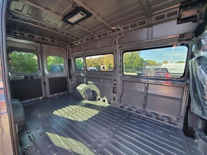 New 2026 RAM Promaster 2500 Slt+ Window Van High Roof 159' Wb