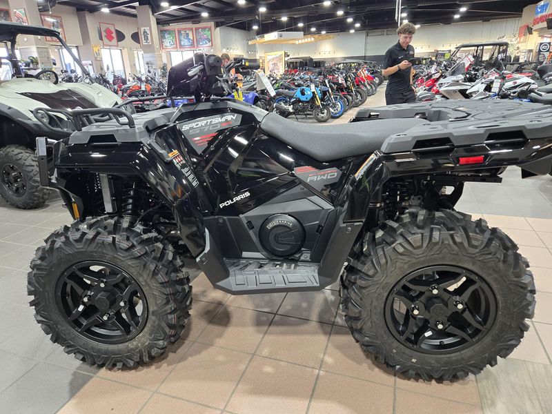 New 2025 Polaris SPORTSMAN 570 TRAIL ONYX BLACK Image 5