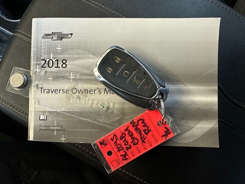 2018 Chevrolet Traverse LTImage 8