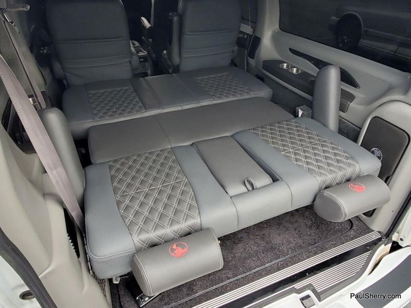 2022 GMC Savana Cargo Image 10