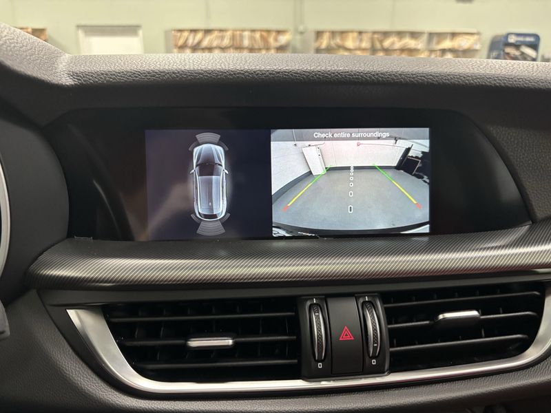 New 2025 Alfa Romeo Stelvio AwdImage 15