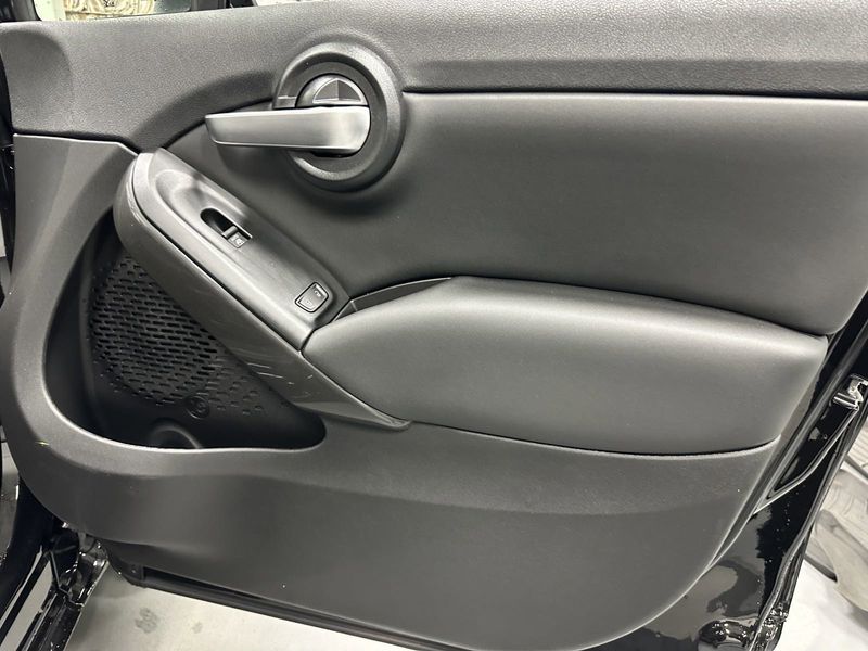 2023 Fiat 500x Sport Awd in a Nero Cinema (Black Clear Coat) exterior color and Blackinterior. Schmelz Countryside Alfa Romeo and Fiat (651) 968-0556 schmelzfiat.com 