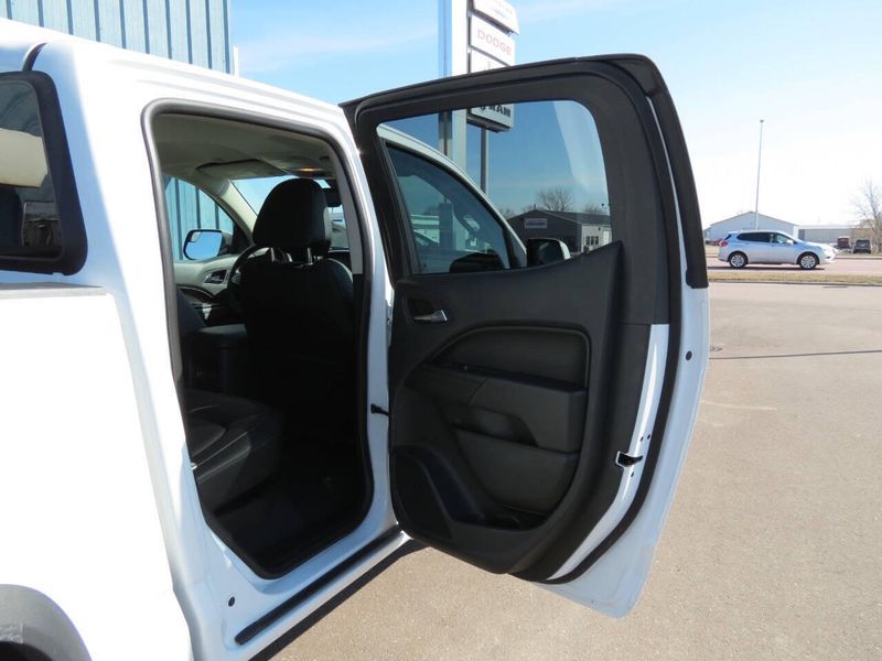 2022 Chevrolet Colorado ZR2 4x4 4dr Crew Cab 5 ft. SBImage 12