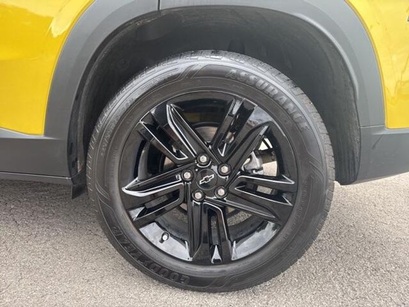 2025 Chevrolet Trax ACTIV photo 9