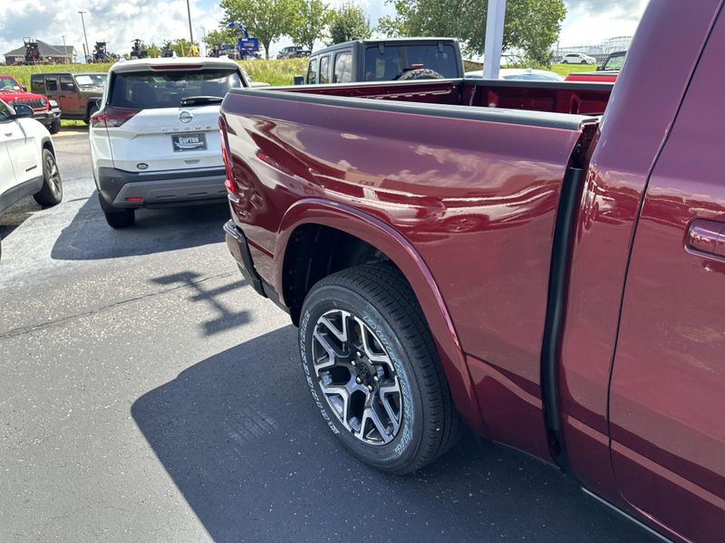 New 2025 RAM 1500 Laramie Crew Cab 4x4 5