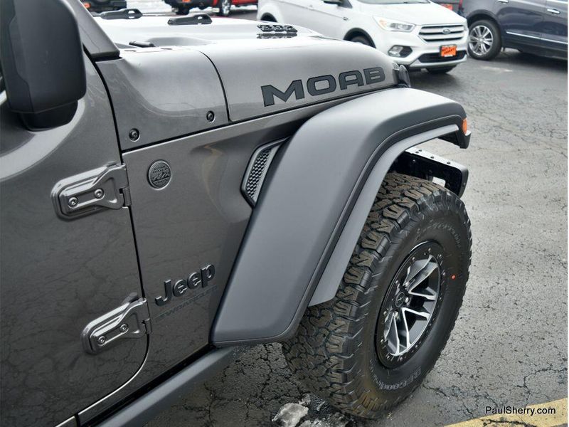 New 2026 Jeep Wrangler 4-door Moab 392