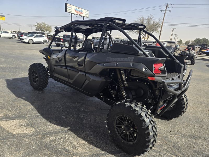NEW 2026 KAWASAKI TERYX KRX4 1000 BLACKOUT EDITION Image 6