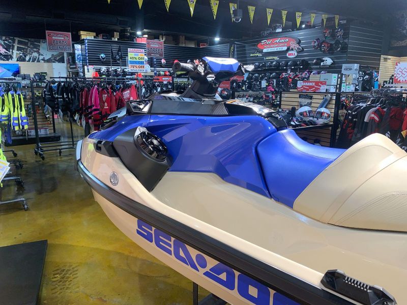 2025 Sea-Doo WAKE PRO 230 (SOUND SYSTEM) Image 14