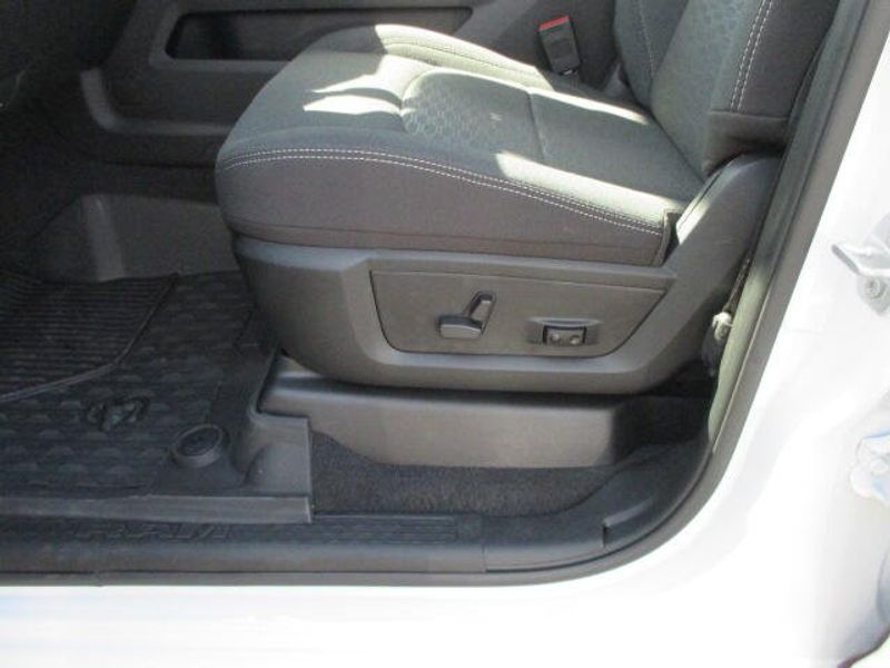 2025 RAM 2500 Big Horn Crew Cab 4x4 6