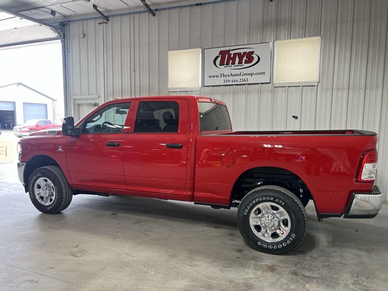 2024 RAM 2500 Tradesman Crew Cab 4x4 6