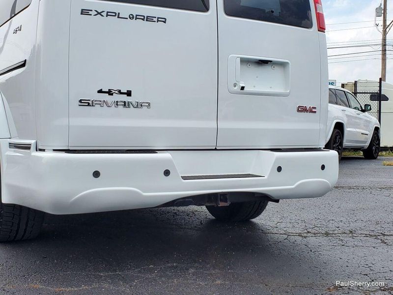 2019 GMC Savana 2500 Image 16