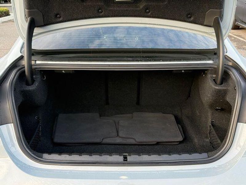 Used 2022 BMW 4 Series M440iImage 15