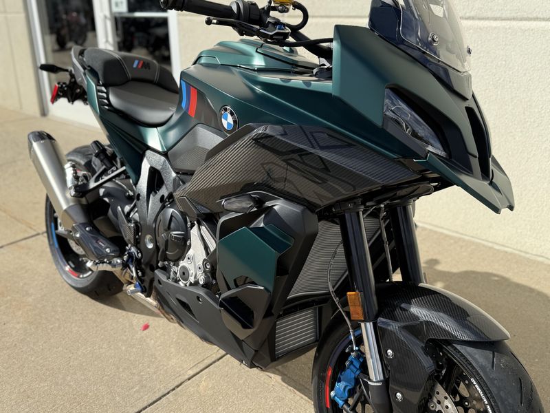 2026 BMW M 1000 XRImage 6