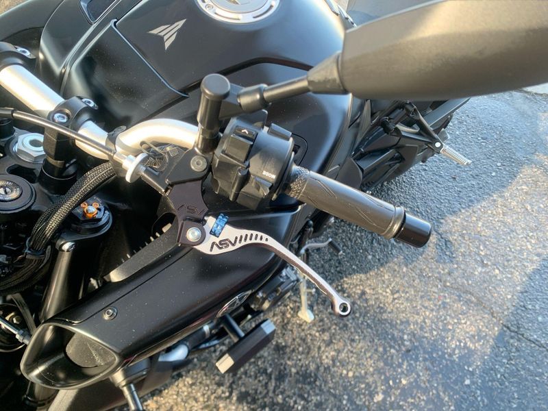 Used 2023 Yamaha MT-10 Image 19