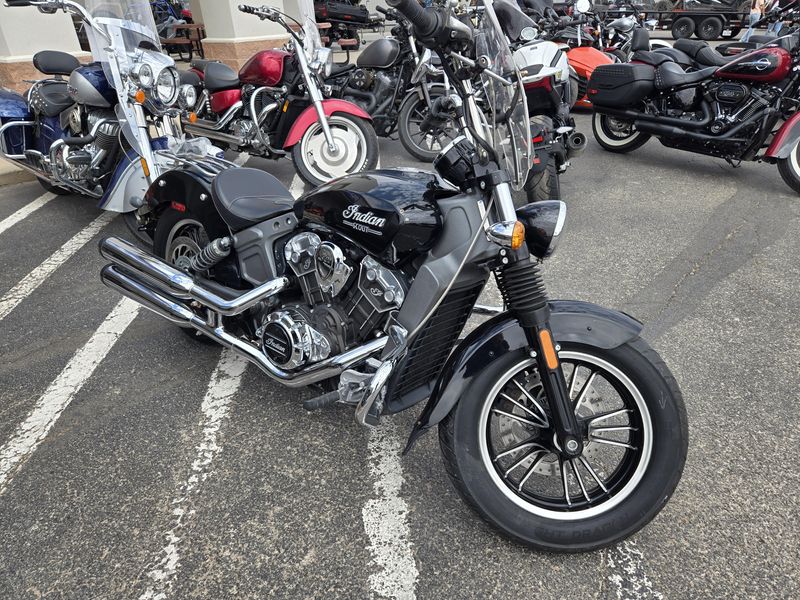USED 2019 INDIAN MOTORCYCLE SCOUT Image 1