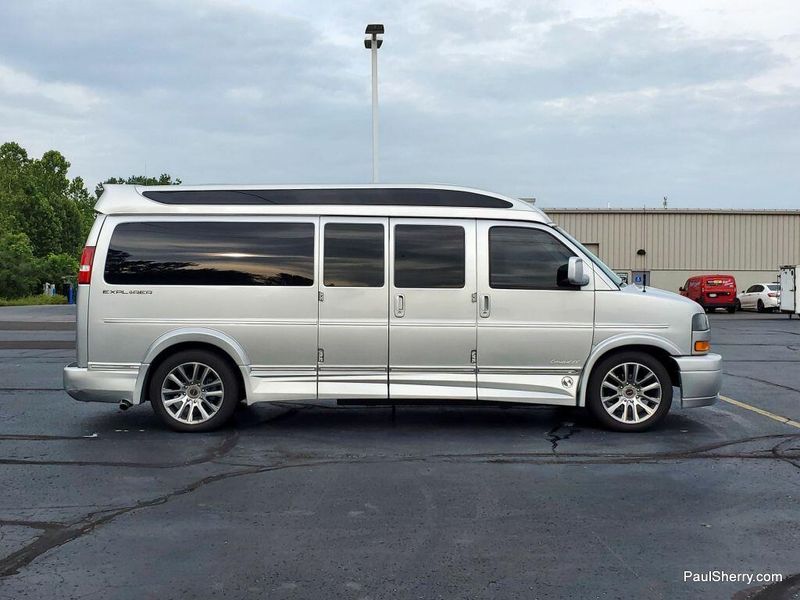 Used 2019 GMC Savana 2500 Image 14