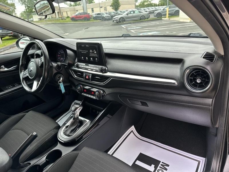 2019 Kia Forte SImage 17