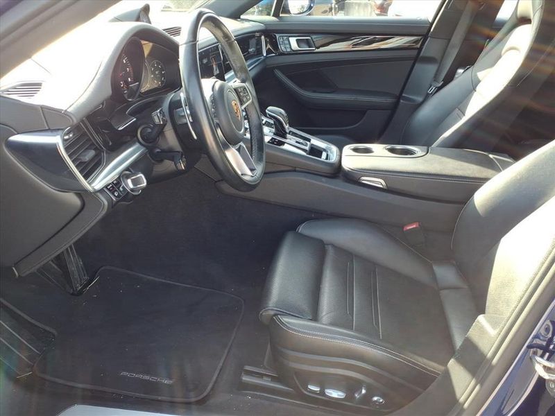 Used 2020 Porsche Panamera 10 Years EditionImage 15
