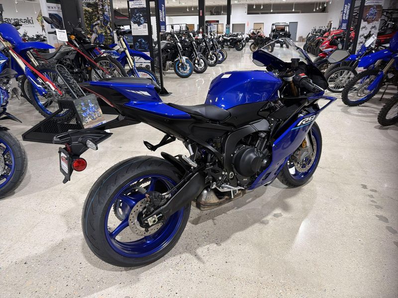 New 2026 Yamaha YZF-R9 Image 17
