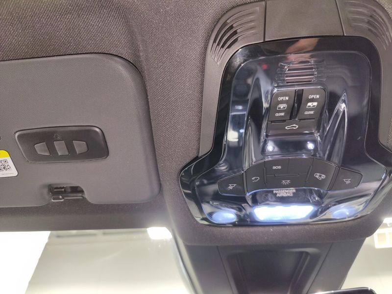 Used 2024 Alfa Romeo Tonale Ti eAWD Premium w/Sunroof/AudioImage 28