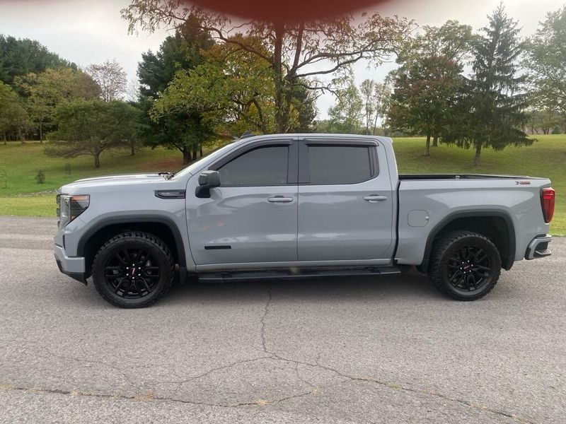 2024 Gmc Sierra 1500 Elevation photo 2
