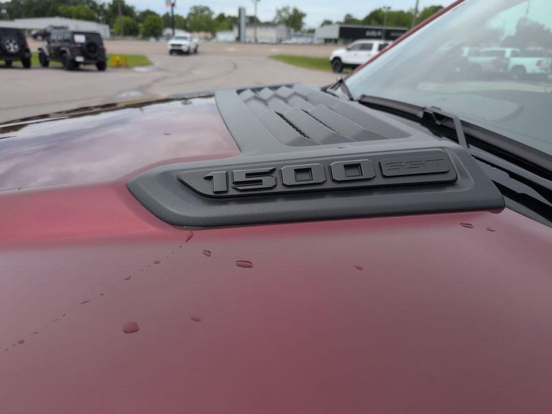 2025 RAM 1500 Rebel Crew Cab 4x4 5