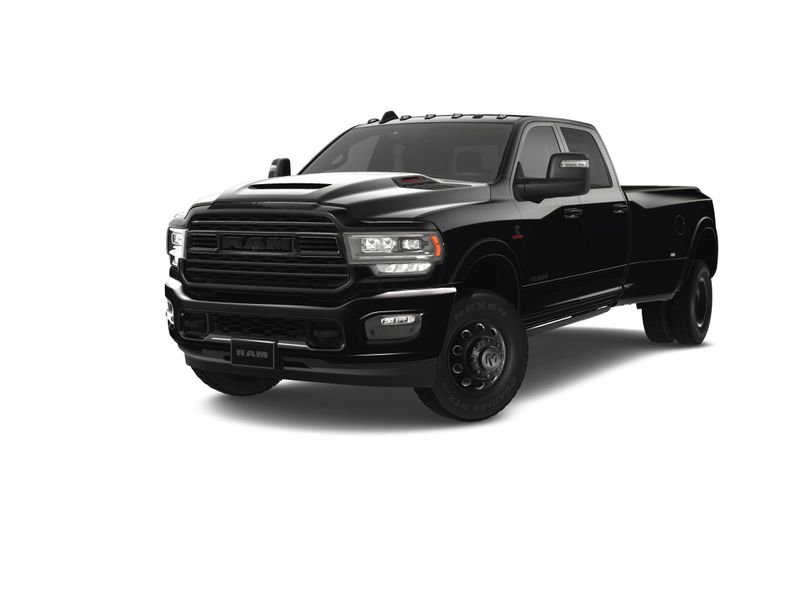 2024 RAM 3500 Limited Crew Cab 4x4 8