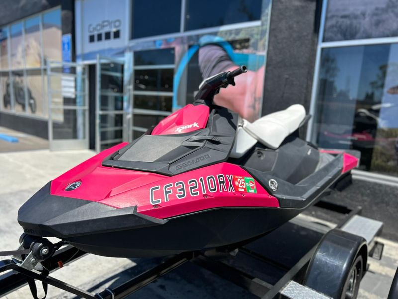 Used 2015 Sea-Doo SPARK 3UP Image 8