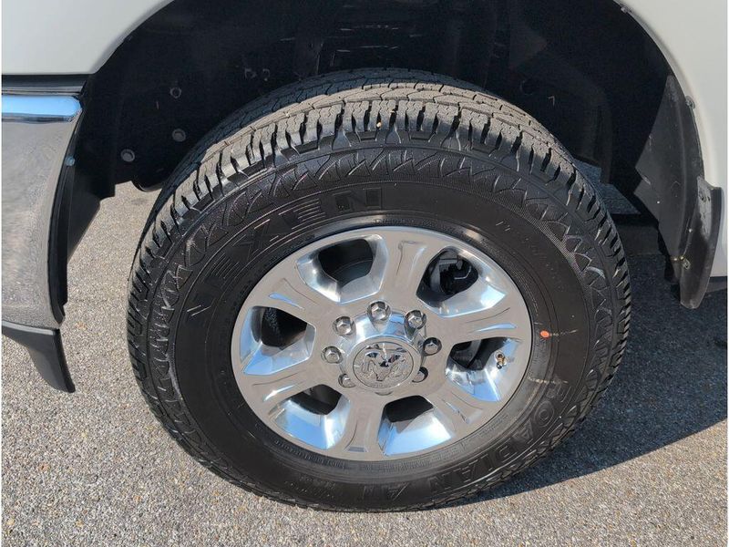 New 2026 RAM 3500 Tradesman Crew Cab Chassis 4x4 60