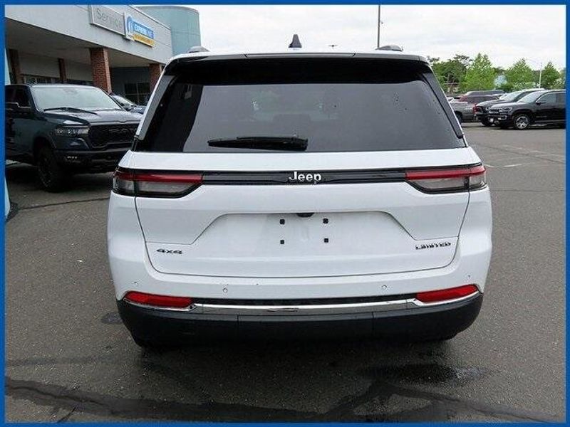2022 Jeep Grand Cherokee LimitedImage 6
