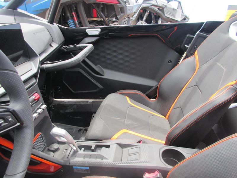 NEW 2026 CFMOTO ZFORCE Z10-4 Image 22