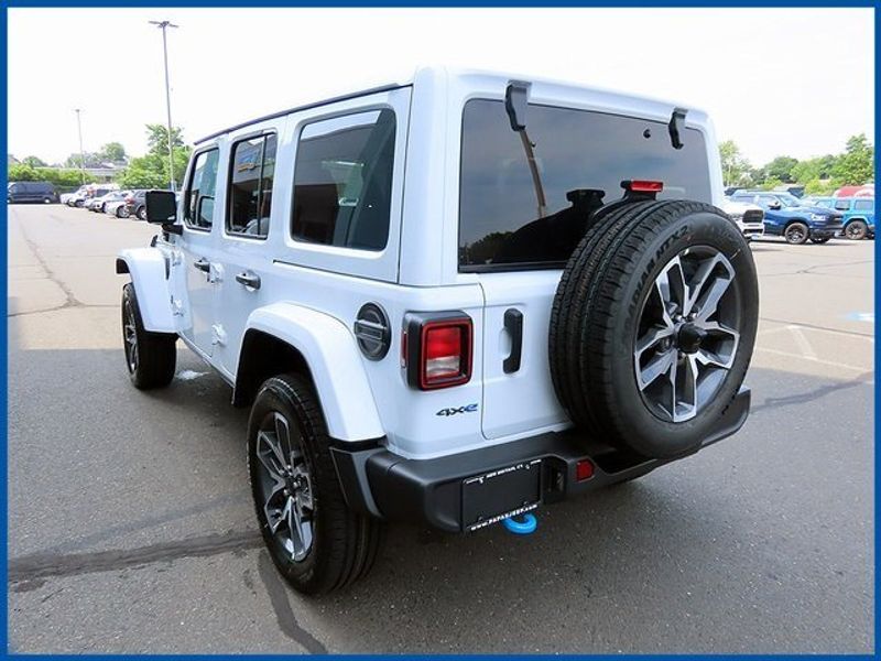 2024 Jeep Wrangler 4xE Sport S 4xeImage 5