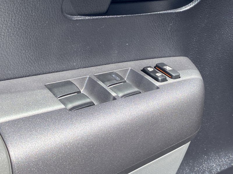 Used 2012 Toyota Tundra 2WD Truck GradeImage 17