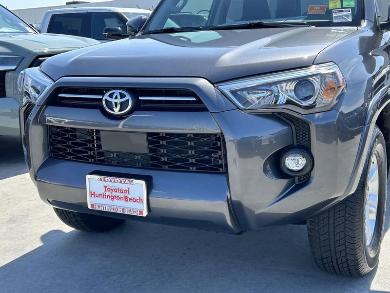 2023 Toyota 4Runner SR5Image 9